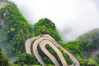 Zhangjiajie 99-bends road