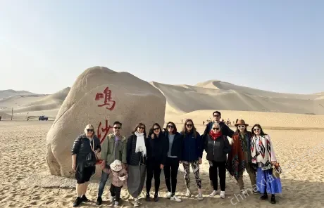 china-silk-road-tour-with-dunhuang