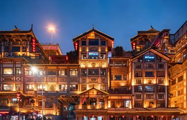 Chongqing tour to Ciqikou Ancient Town Night View