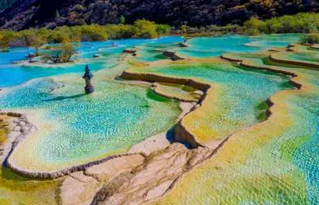 Jiuzhaigou tours to Huanglong