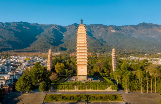 Three Pagodas in Dali