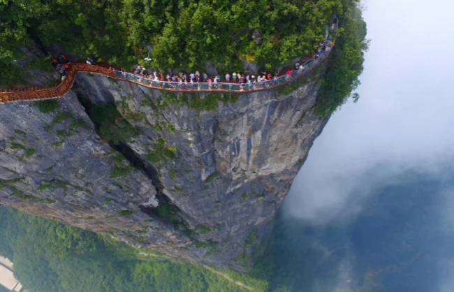 Tianmen Mountain Glass Skywalk