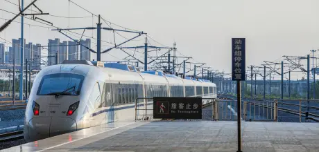 China tours by high speed train
