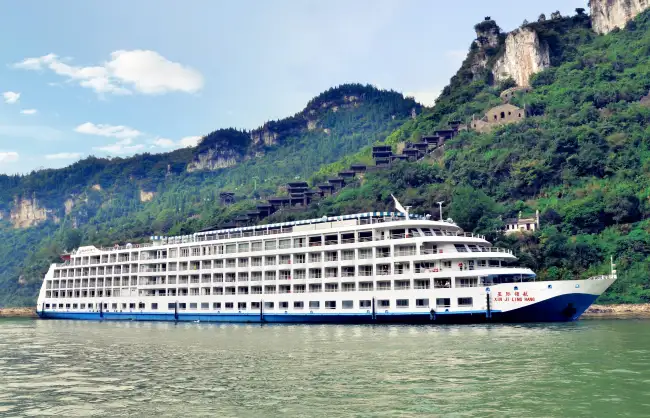 Yangtze River Cruise